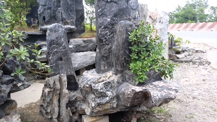 sỉ và lẻ đá Vân Mây